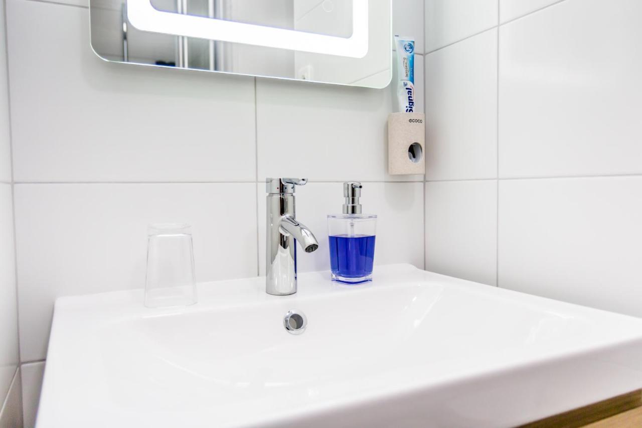 D&E - Paris-Disney - Holidays Apartment - Appartement De Vacances - 5 Chambres- 5 Sdb - 5 Bedrooms - 5 Bathrooms - Netflix Шан-сюр-Марн Экстерьер фото